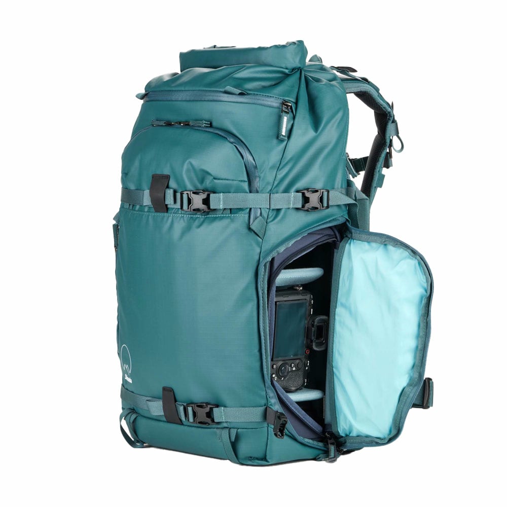SH520128-002.jpg