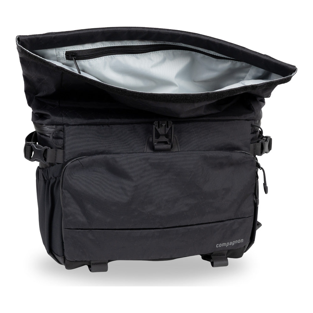 Element sling 12L - Volcano Black - 05.jpg