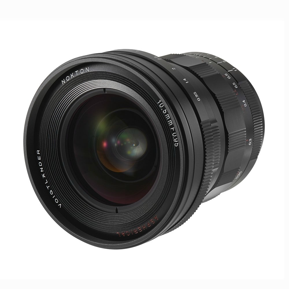 10.5mm_F0_95_Nokton_liegend.jpg