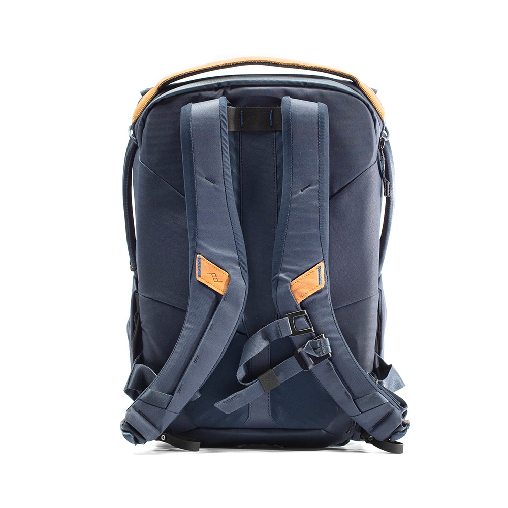 Backpack 20L blau (4).jpg