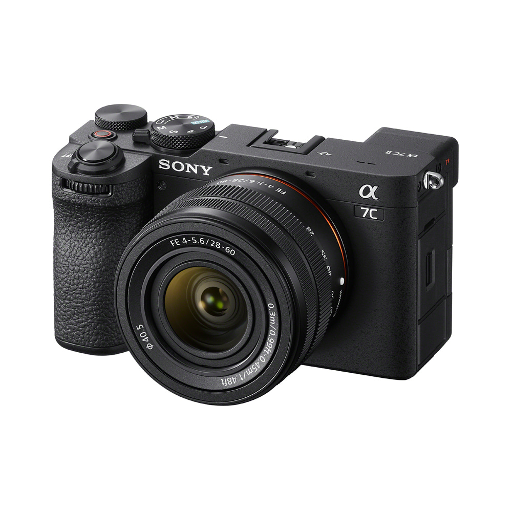 sony_a7cm2_kit_black_02.jpg