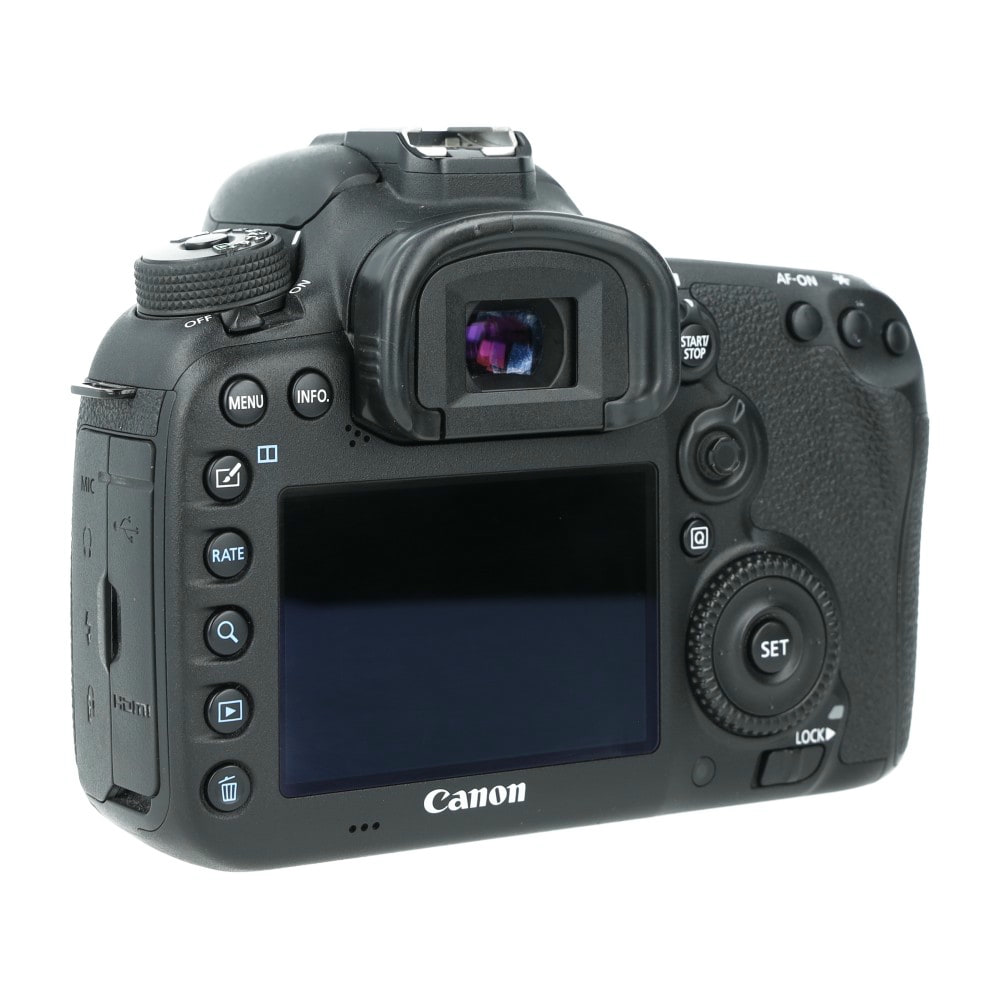 canon eos 7d ii_3.jpg