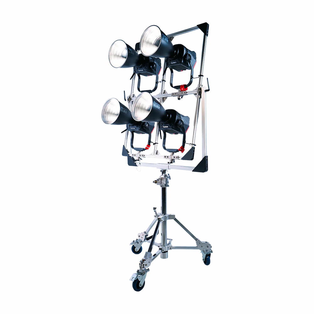 Aputure-1200-4-Brackte-2.jpg