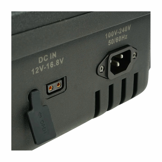 Aputure-MC-8-Kit-4.jpg