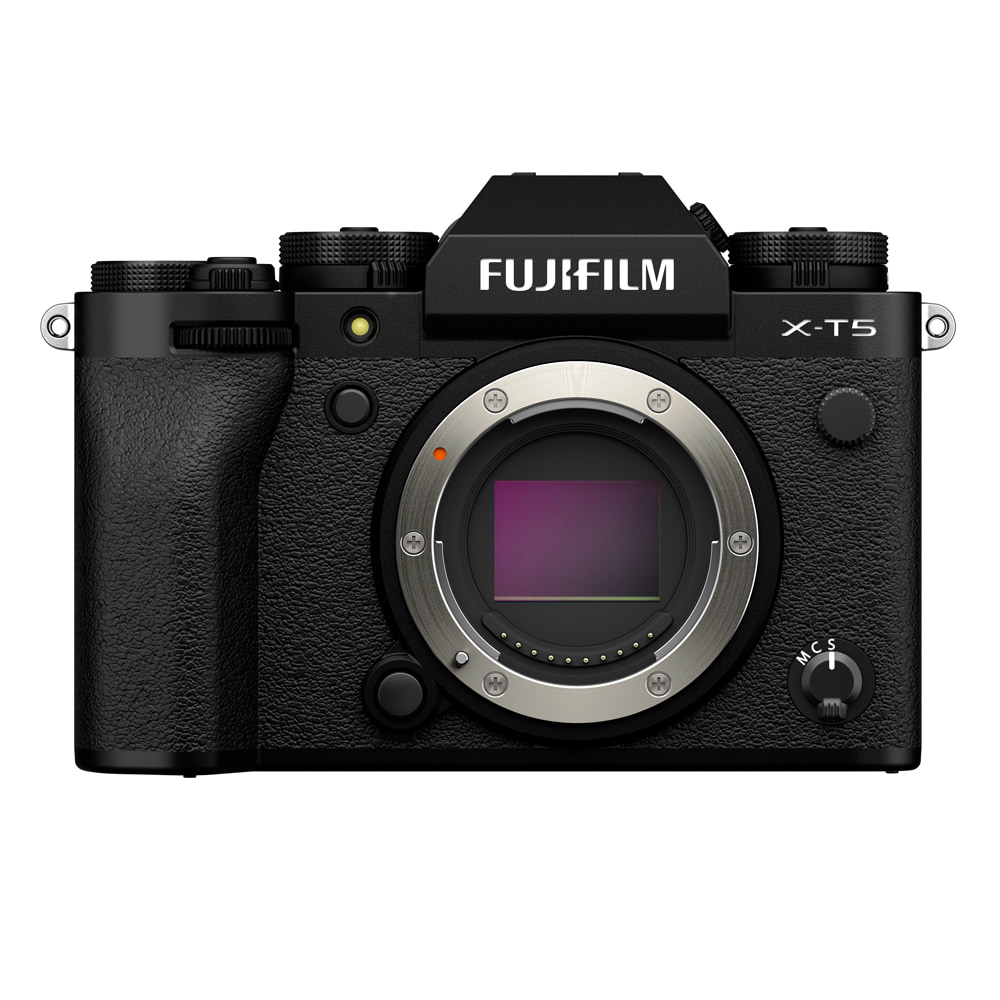 Fujifilm_X-T5_body_black_01.jpg