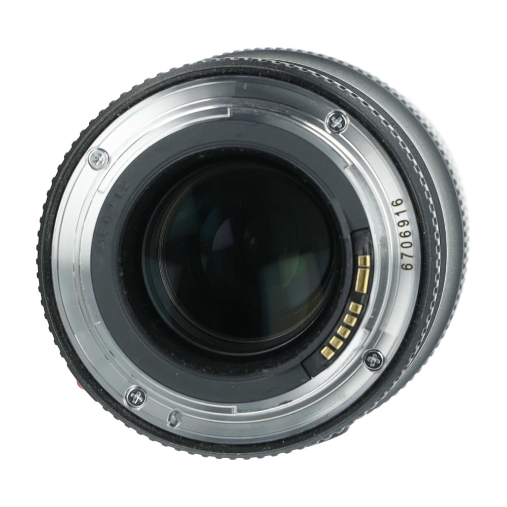 Canon EF 100mm F2.8 L IS USM_3.jpg