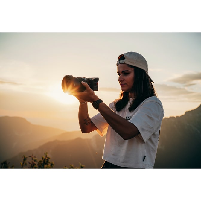 sony_a7cm2_07.jpg