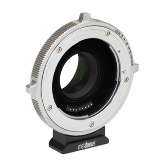 metabones-mb_spef-m43-btb---canon-ef-to-bmpcc4k-t-cine-speed-booster-ultra-0-64x Kopie.jpg
