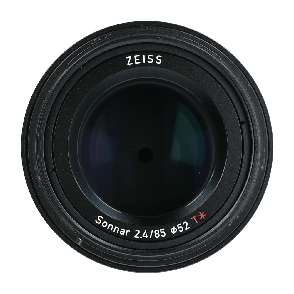 Zeiss85mm_2.jpg