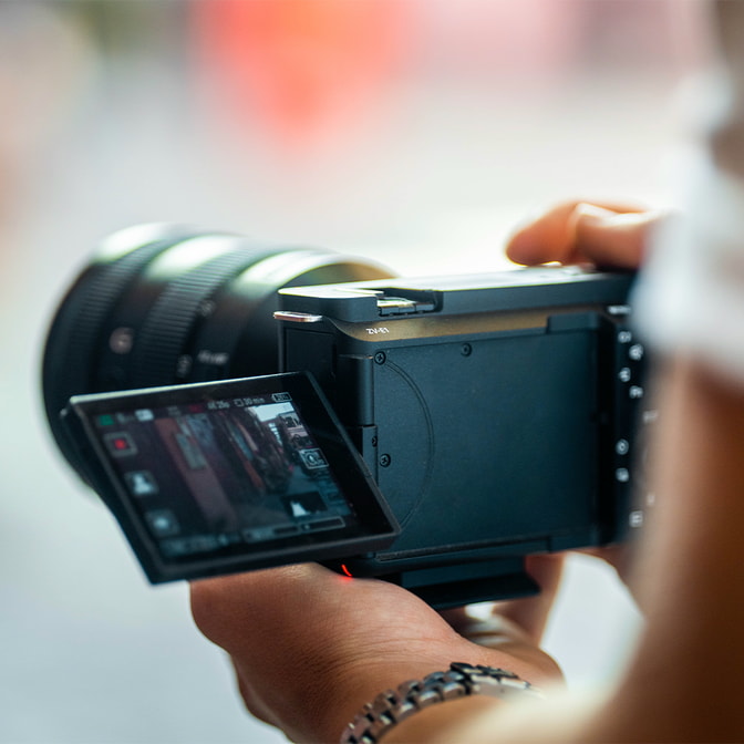 Sony-ZV-E1-Body-4-1000px-.jpg