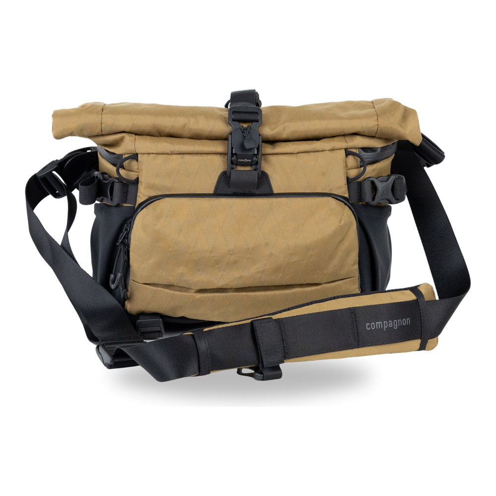 Element sling 7L 2.0 - Desert Brown - 01.jpg