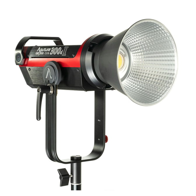 Aputure LS C300d MKII Kit mit Tasche, V-Mount.jpg