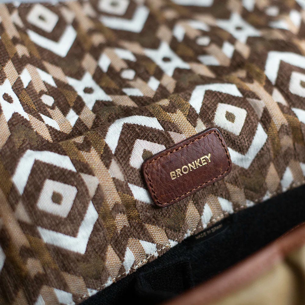 Bronkey-Paris-Waxed-Bag-Olive-Limited.jpg