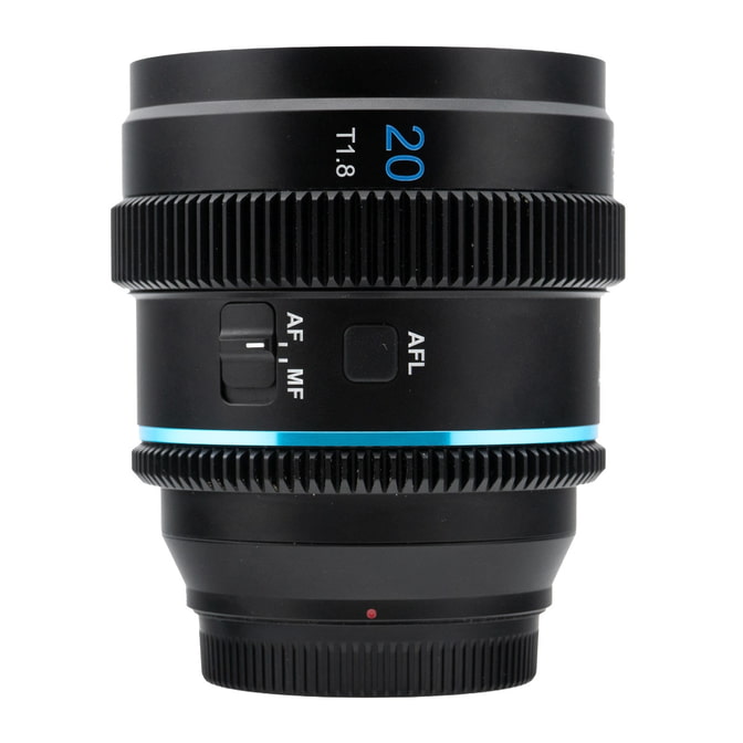 Occasion Sirui 20mm T1.8 1.33X S35 AF Anamorphic Schwarz 20mm f/1,8