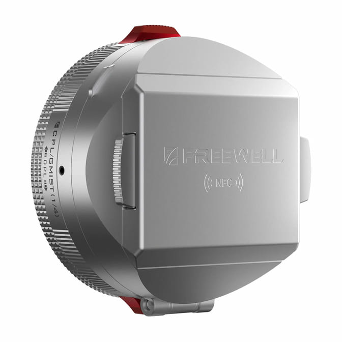 FW-GFX100RF-RLH-S-001.jpg