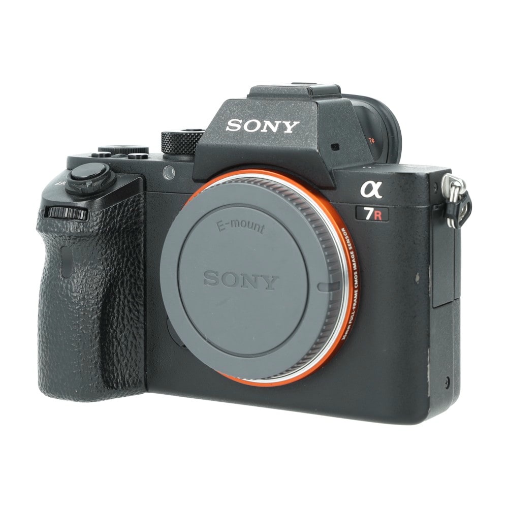 sony a7r tueh_2.jpg