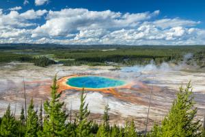 die Farben der Grand Prismatic Spring