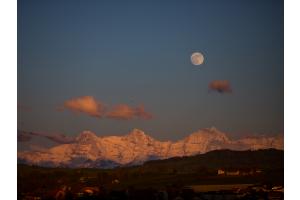 Dreigestirn und Vollmond