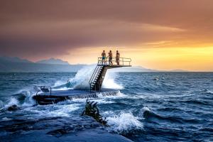 Moving waters ! Moving waters !