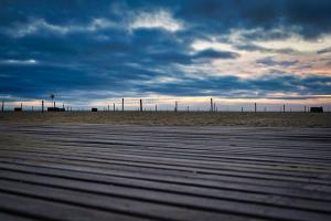 Holzstrandpromenade in Deauville (F)