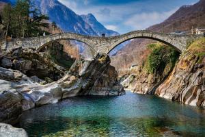Ponte dei Salti im März (Ti)