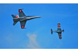 FA 18 u. Morane