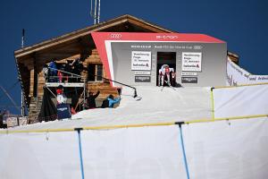 Lauberhornrennen, Beat Feuz startet Lauberhornrennen, Beat Feuz startet