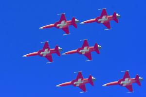 CH-Flugstaffel Tigers über dem Belpmoos BE