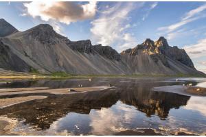 Vestrahorn mit Spiegelung Vestrahorn mit Spiegelung