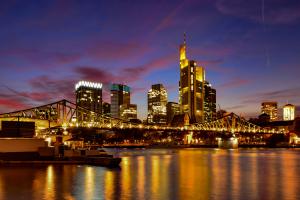 Sonnenuntergang in Frankfurt Sonnenuntergang in Frankfurt