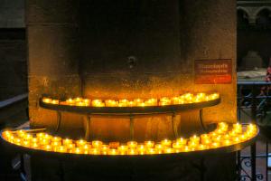 Lichterfüllte Stille Lichterfüllte Stille