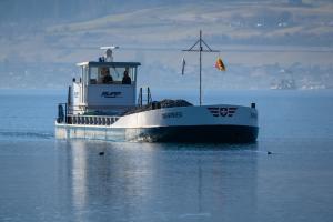 Lastschiffe auf dem Thunersee Lastschiffe auf dem Thunersee