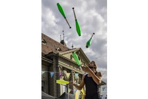 Juggler Juggler