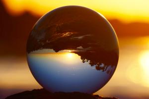 Die Welt mit anderen Augen sehen Die Welt mit anderen Augen sehen