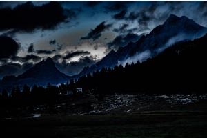 Jour bleu dans les Dolomites Jour bleu dans les Dolomites