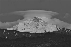 die Jungfrau mit Fönwolke