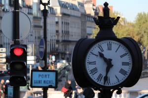 Paris Paris