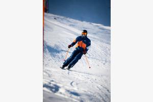 I'm still skiing I'm still skiing