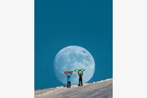 Happy moon riders Happy moon riders