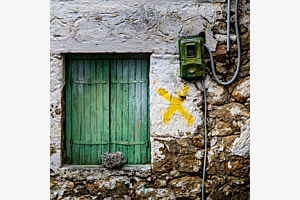 Geschlossen (Serie)