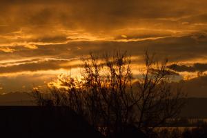 Hilfe, der Himmel brennt