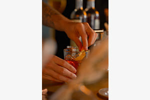 Happy hour Happy hour
