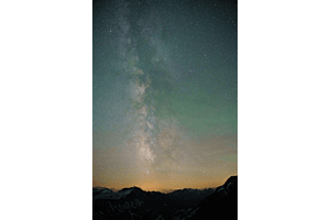 Nordlichter und Milchstrasse am Mont Blanc