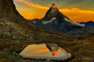 Sunrise Matterhorn, Riffelsee