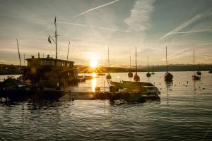 Zürichsee mit Glarneralpen Zürichsee mit Glarneralpen