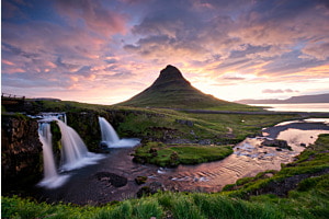 Kirkjufell im Farbenmeer Kirkjufell im Farbenmeer
