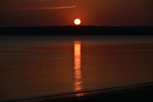 Sonnenuntergang bei Concarneau, Bretagne. Sonnenuntergang bei Concarneau, Bretagne.