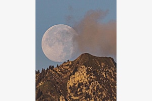 Der Mond verschwindet Der Mond verschwindet