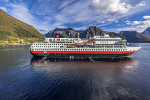 Abenteuer Hurtigruten 