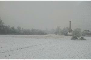 Winterliche Stille liegt über dem Land Winterliche Stille liegt über dem Land